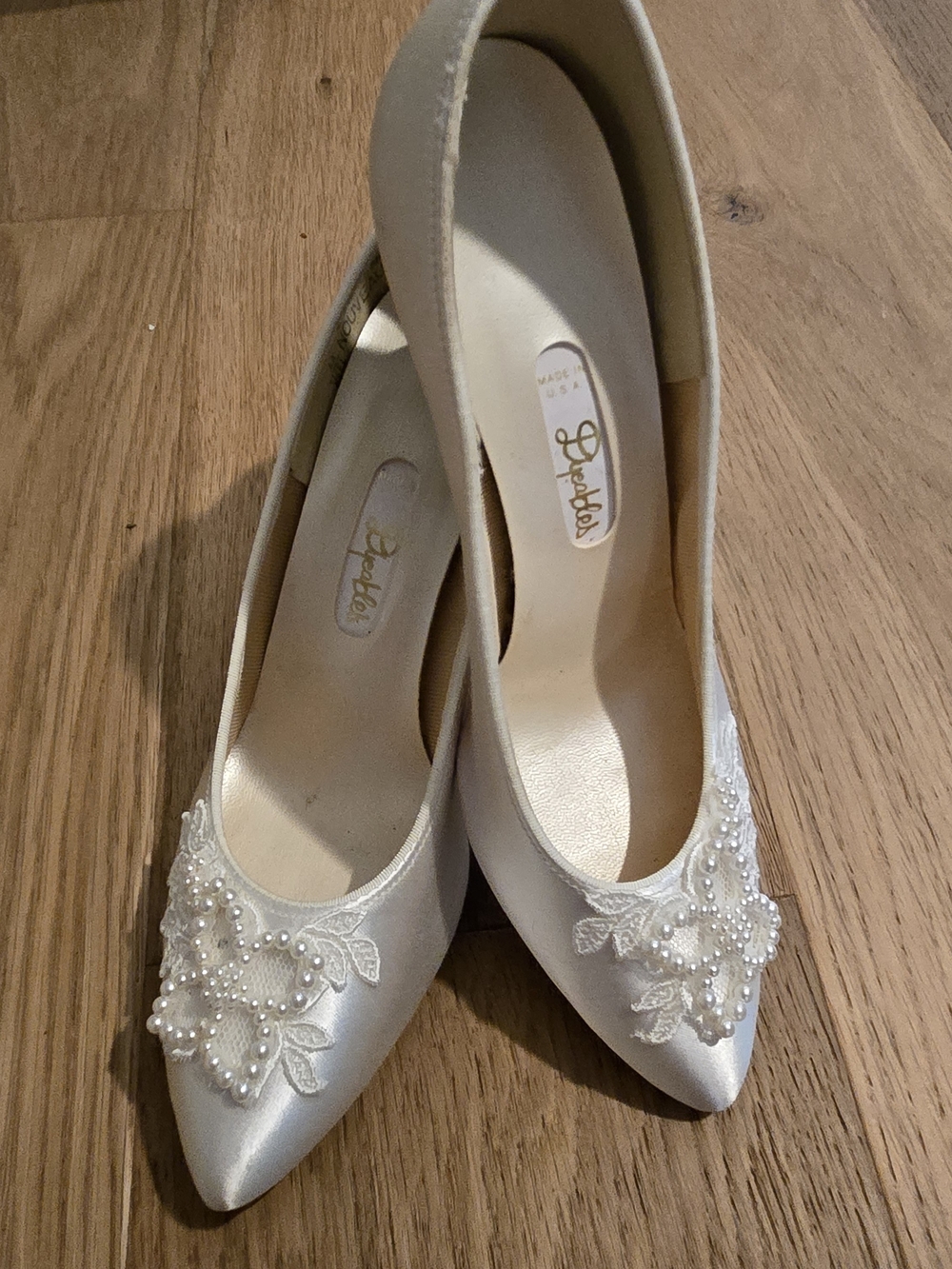 Vintage Retro Dyeables White Satin  Pump Wedding Formal Beaded Heels 6.5B